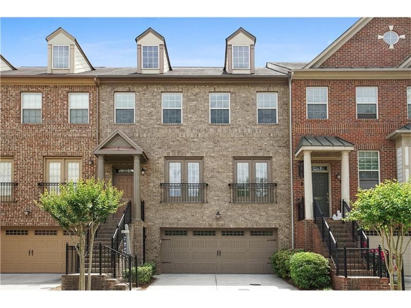 3 bedroom, 2,721 sq ft townhouse sold at 9055 Woodland Trail 28, Alpharetta, GA 30009