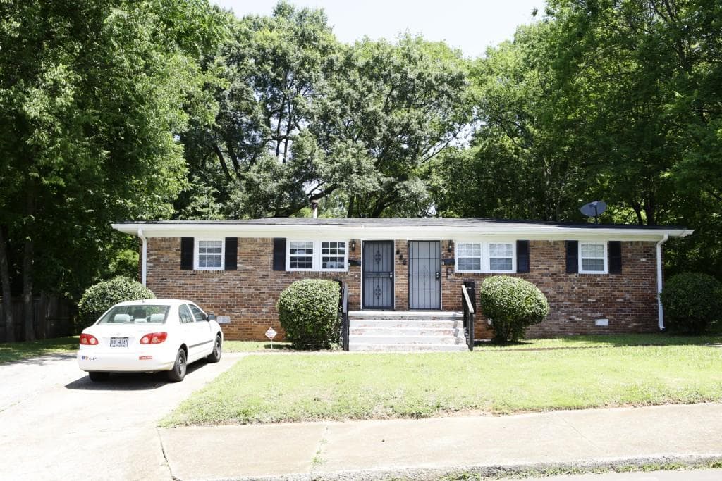 duplex sold at 420 Mead Street, Atlanta, GA 30315