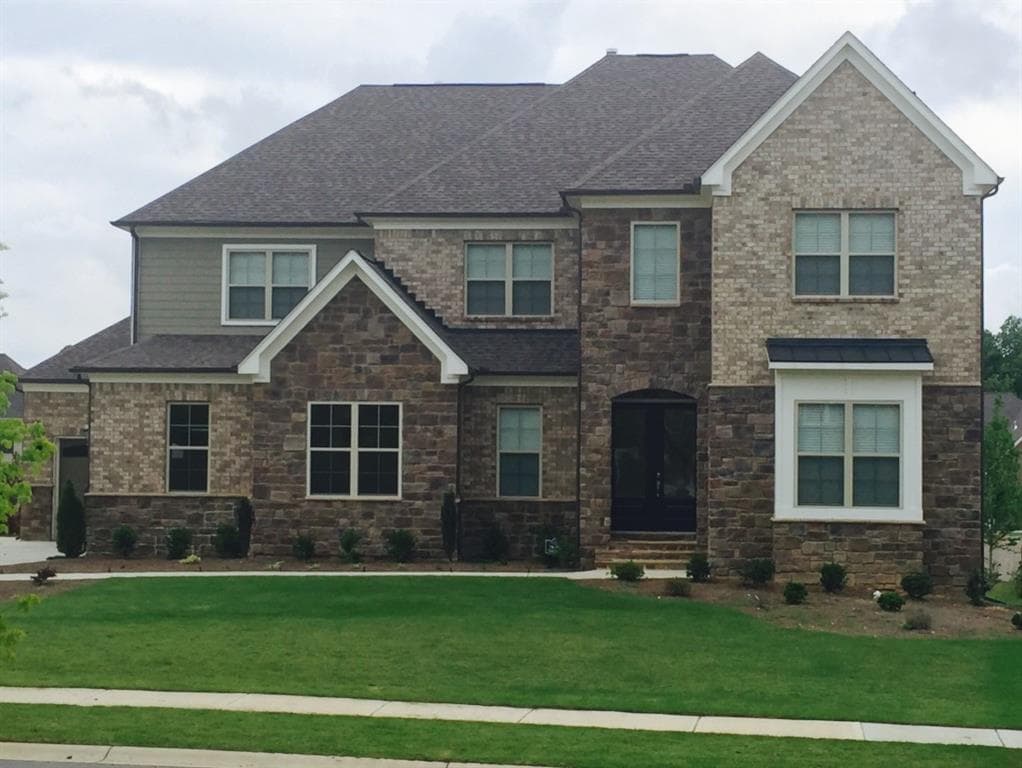 642 Rio Vista Court, Suwanee, GA 30024 — most recent listing photo