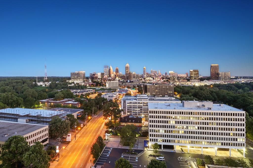 3 bedroom, 1,888 sq ft condominium sold at 1820 Peachtree Street 1702, Atlanta, GA 30309