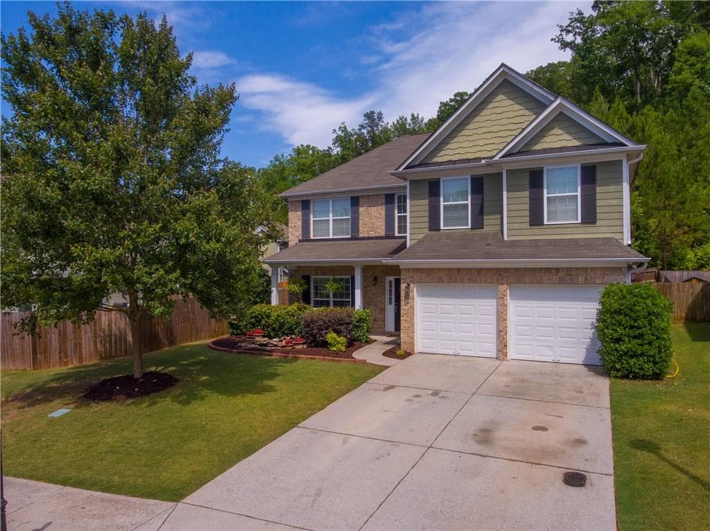 4 bedroom, 2,254 sq ft single family residence sold at 182 Hidden Lake Circle, Canton, GA 30114