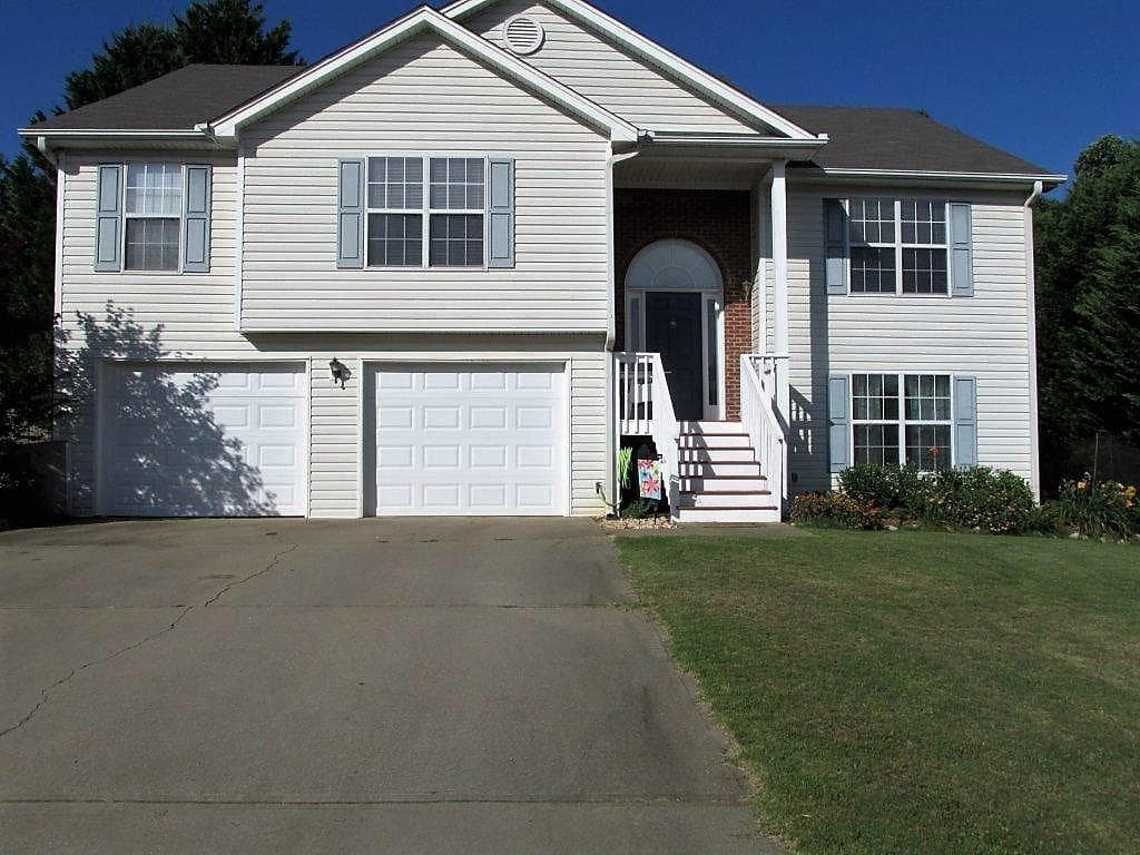 6382 Compass Drive, Flowery Branch, GA 30542 — most recent listing photo
