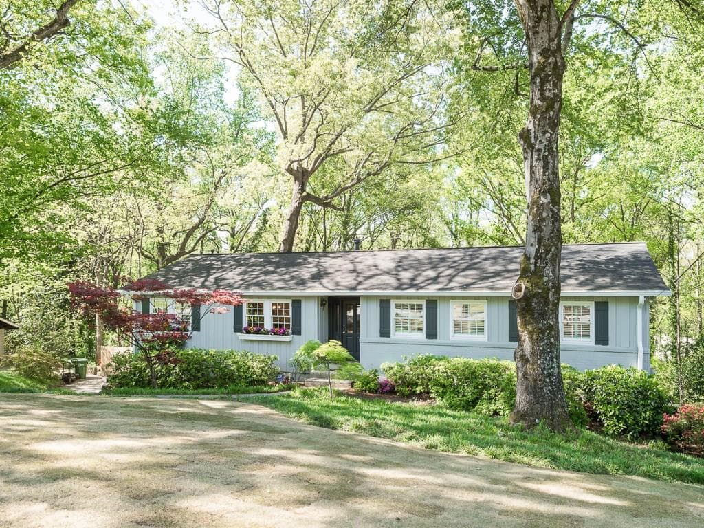 4 bedroom single family residence sold at 1016 Northcliffe Drive, Atlanta, GA 30318