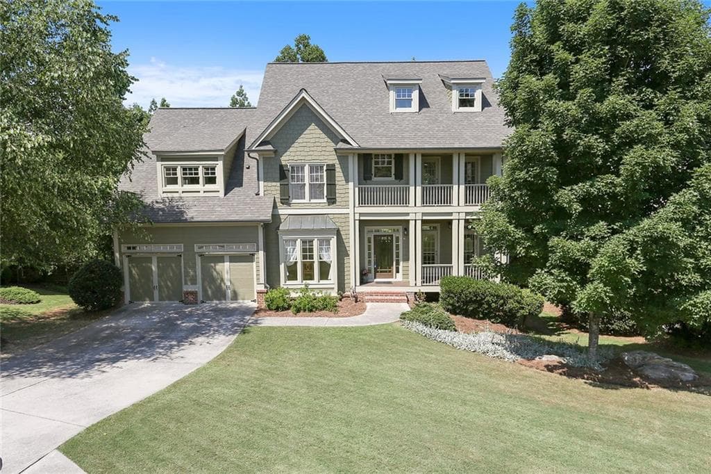 5 bedroom, 3,250 sq ft single family residence sold at 6279 Grand Loop Road, Sugar Hill, GA 30518
