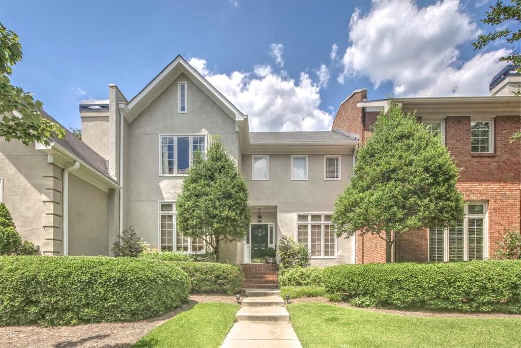 3 bedroom, 2,544 sq ft townhouse sold at 7 Paces West Terrace 7, Atlanta, GA 30327