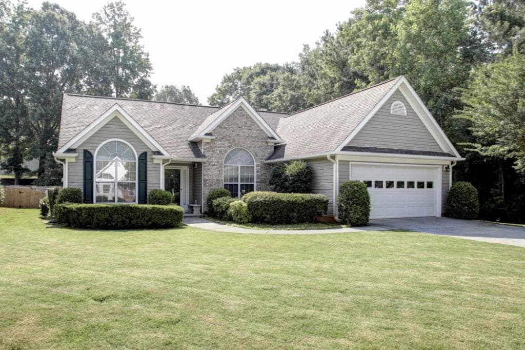 3 bedroom, 1,609 sq ft single family residence sold at 4156 McEver Park Drive, Acworth, GA 30101