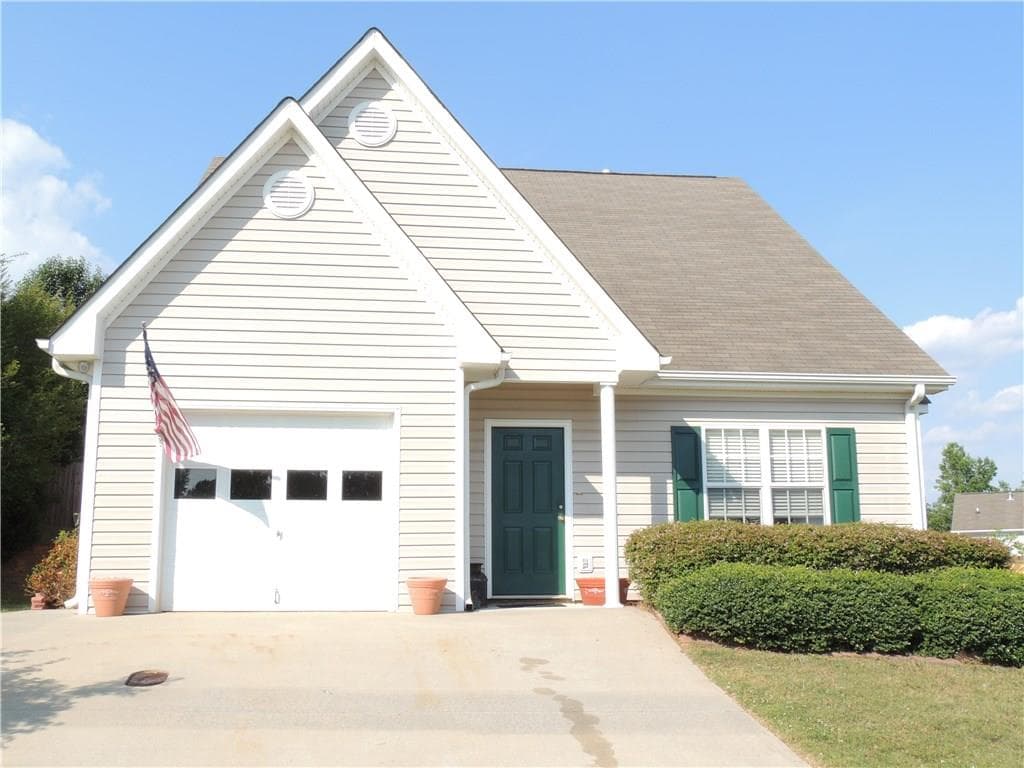 3 bedroom, 1,616 sq ft single family residence sold at 500 Charles Drive, Canton, GA 30115
