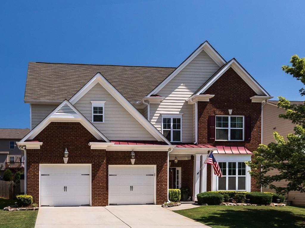 5 bedroom single family residence sold at 445 Wakefield Bluff Court, Alpharetta, GA 30004