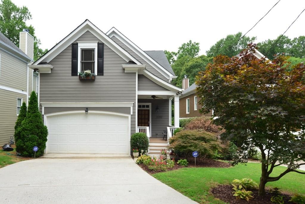 4 bedroom, 2,751 sq ft single family residence sold at 2252 Spink Street, Atlanta, GA 30318