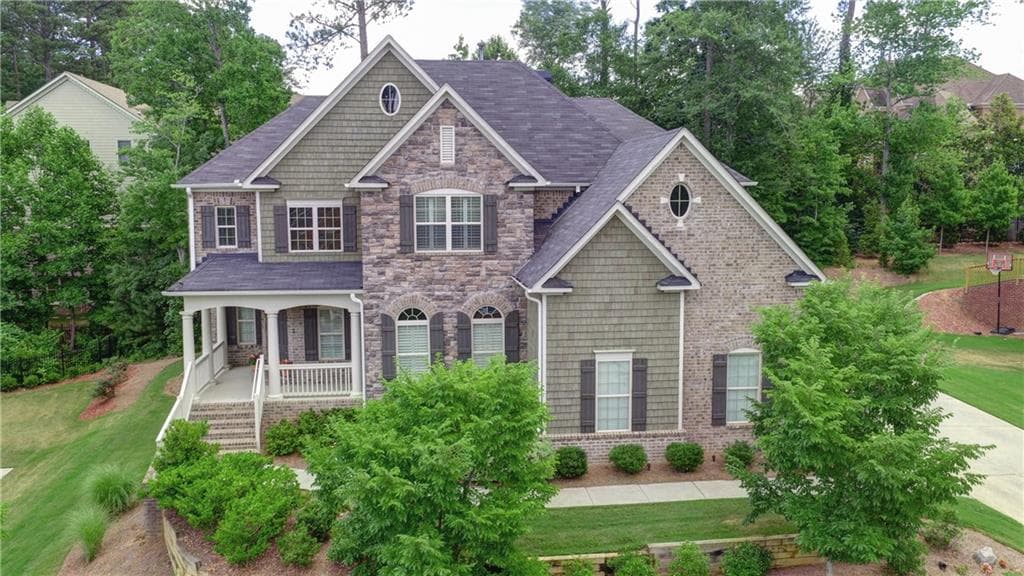 5 bedroom, 4,181 sq ft single family residence sold at 10911 Estates Terrace, Alpharetta, GA 30022