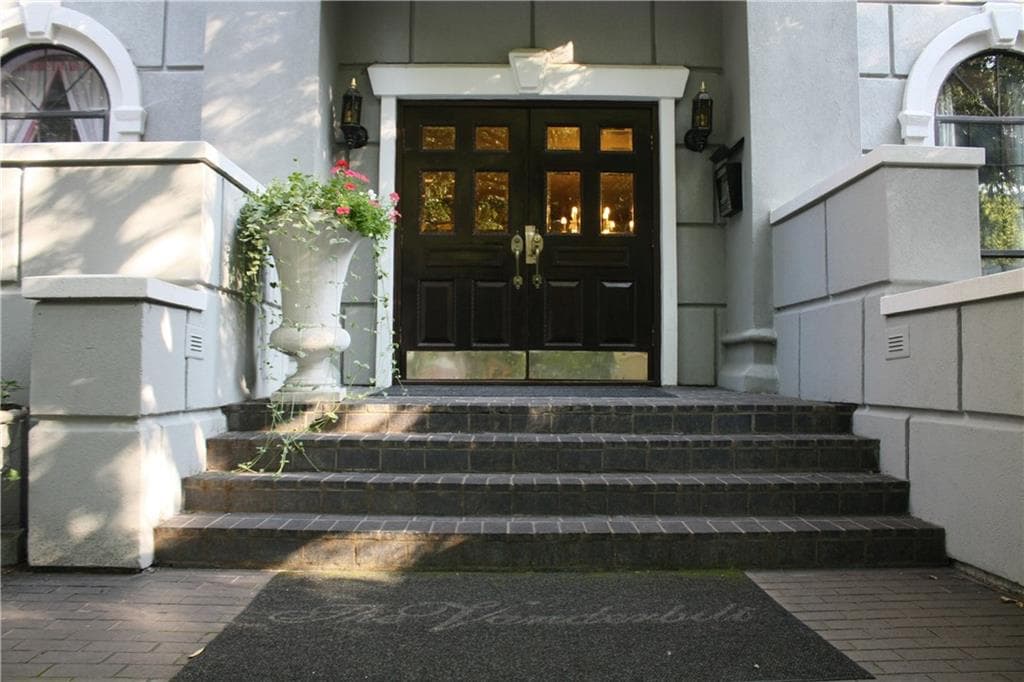 3071 Lenox Road 5, Atlanta, GA 30324 — most recent listing photo
