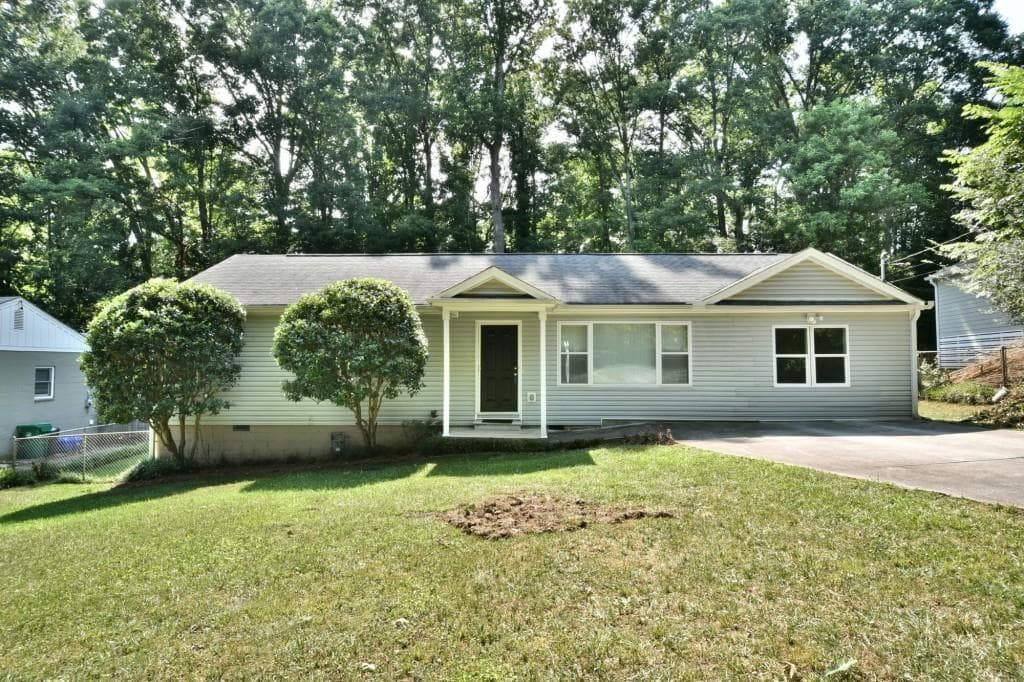 690 Wendan Drive, Decatur, GA 30033 — most recent listing photo