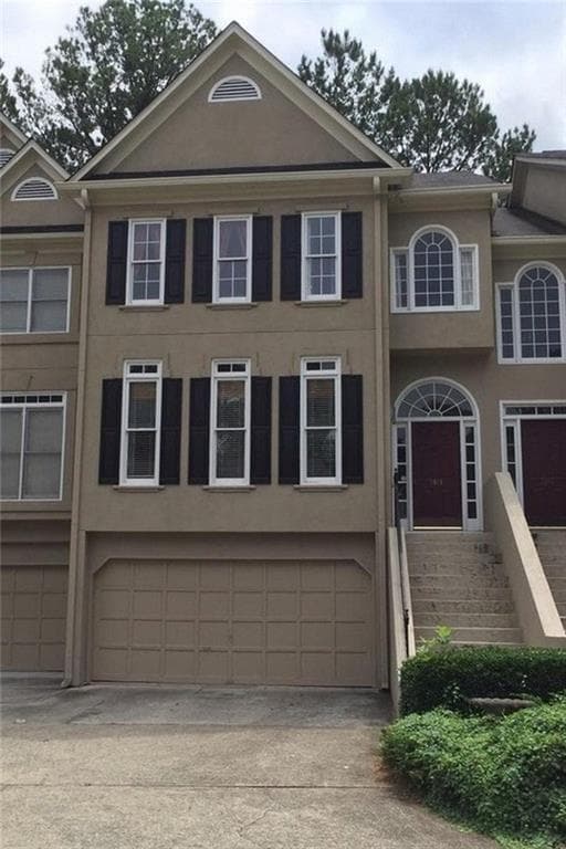 4 bedroom townhouse sold at 2514 Oakwood Way, Smyrna, GA 30080