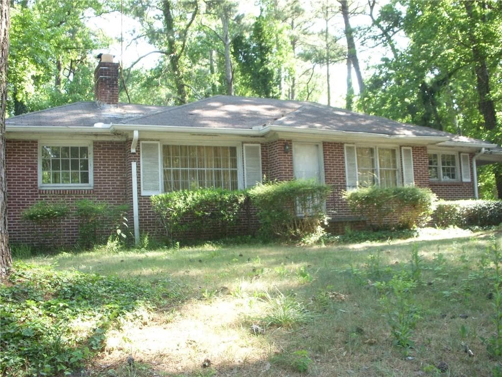 380 Hammond Drive, Sandy Springs, GA 30328 — most recent listing photo