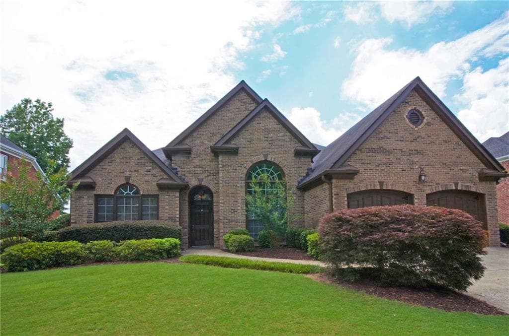 4 bedroom single family residence sold at 490 Waterhaven Lane, Alpharetta, GA 30004