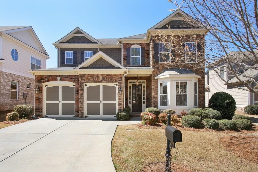 3 bedroom, 3,136 sq ft single family residence sold at 3259 Kentworth Lane, Alpharetta, GA 30004