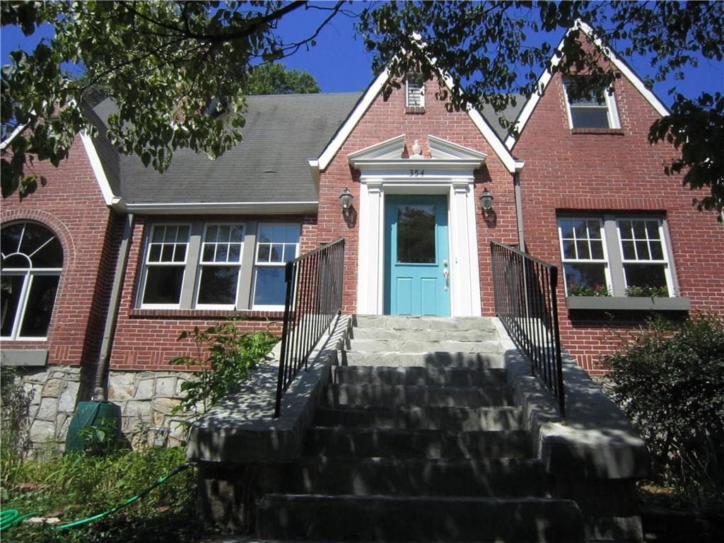 4 bedroom, 2,309 sq ft single family residence sold at 354 Glenn Circle, Decatur, GA 30030