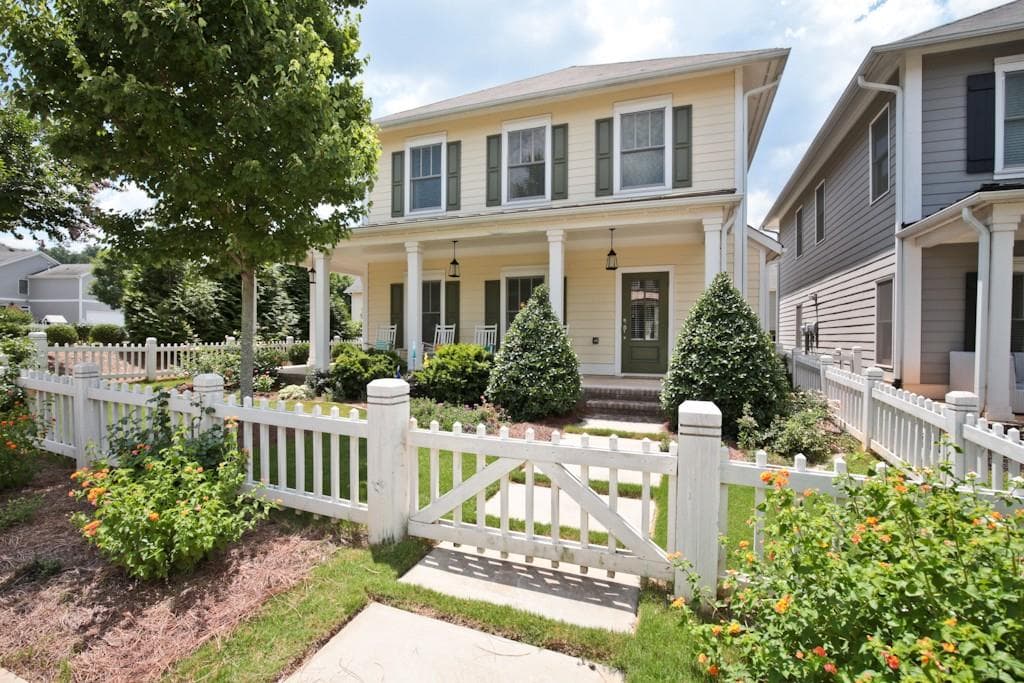 3 bedroom single family residence sold at 1314 Dupont Park, Atlanta, GA 30318