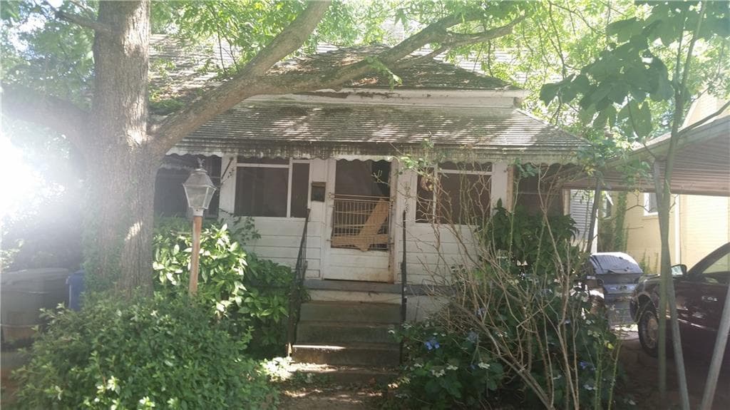 3 bedroom, 1,413 sq ft single family residence sold at 1078 Ashby Grove, Atlanta, GA 30314