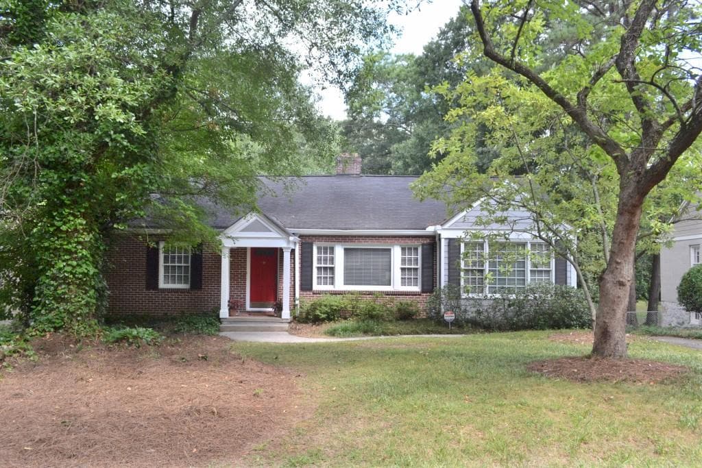 3 bedroom, 1,676 sq ft single family residence sold at 676 Darlington Road, Atlanta, GA 30305