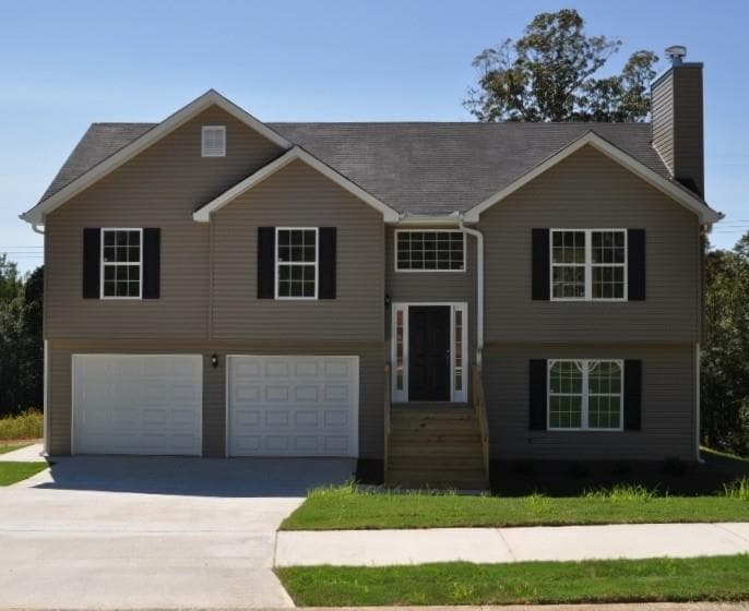3291 Bluffton Drive, Gainesville, GA 30507 — most recent listing photo