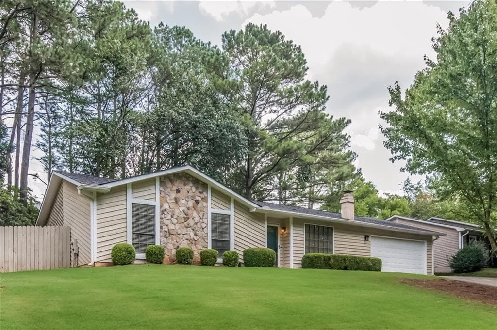3 bedroom, 1,614 sq ft single family residence sold at 645 Waterbrook Terrace, Roswell, GA 30076
