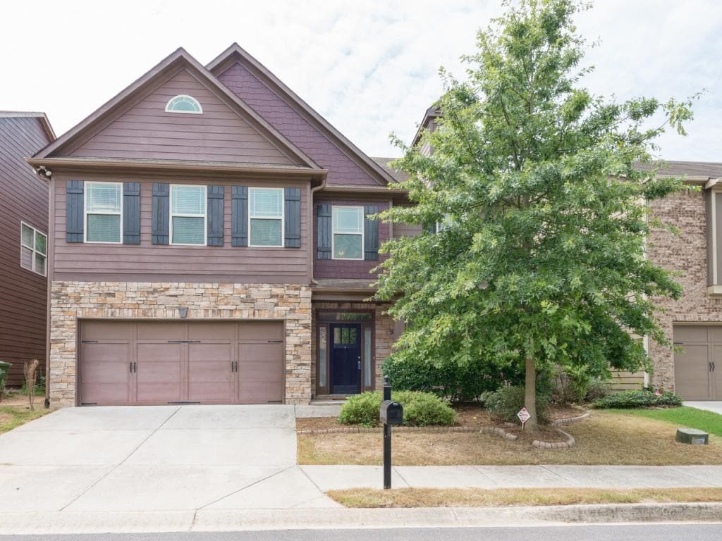 4 bedroom, 3,214 sq ft single family residence sold at 2065 Village Crest Drive, Atlanta, GA 30318