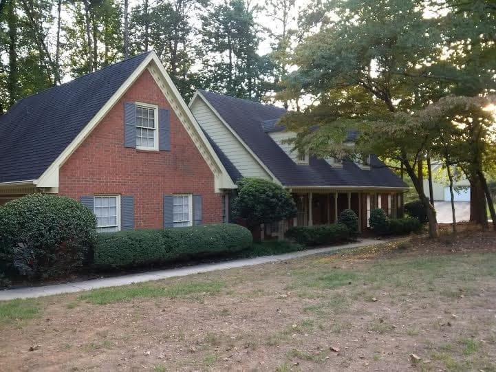 3 bedroom, 2,838 sq ft single family residence sold at 110 N Lakeside Drive, Kennesaw, GA 30144