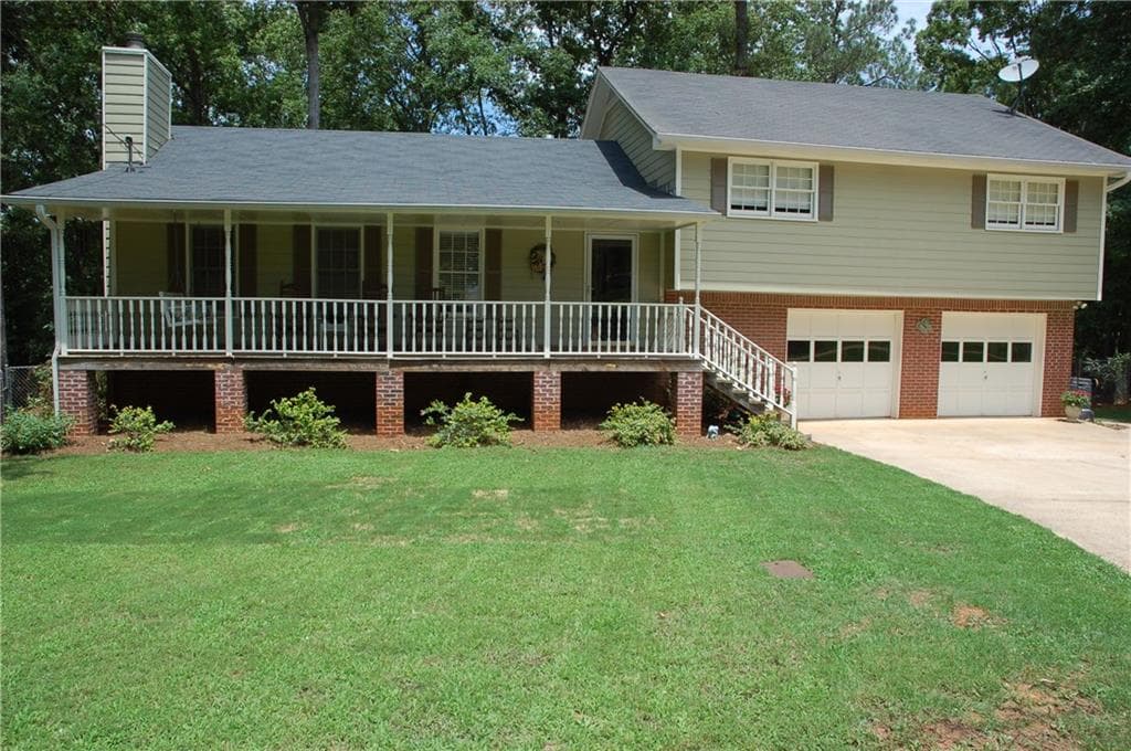 3 bedroom single family residence sold at 1457 Scholar Drive, Lawrenceville, GA 30044