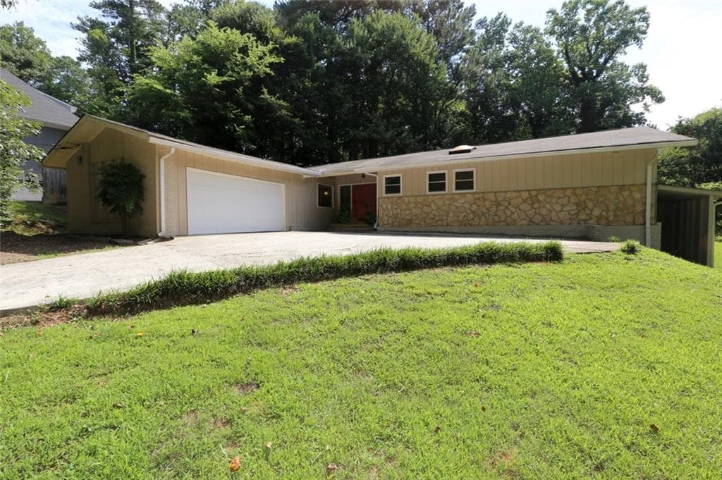 5521 Valley Brook Road, Mableton, GA 30126 — most recent listing photo