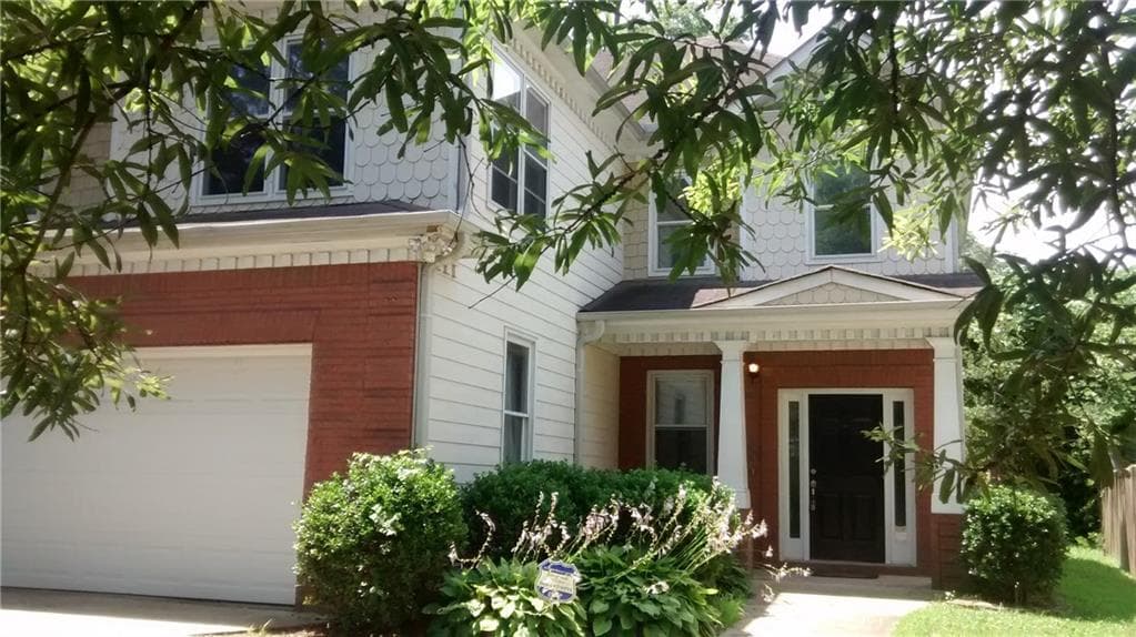 3 bedroom, 1,279 sq ft single family residence sold at 327 Englewood Avenue, Atlanta, GA 30315