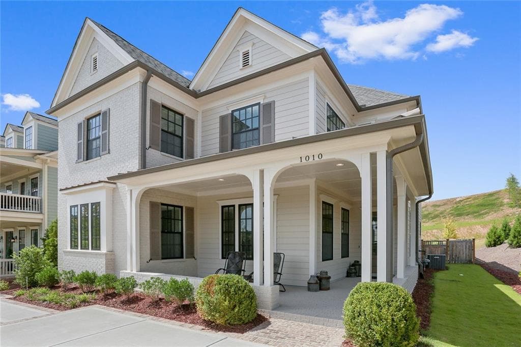 4 bedroom single family residence sold at 1010 Celebration Drive, Roswell, GA 30076