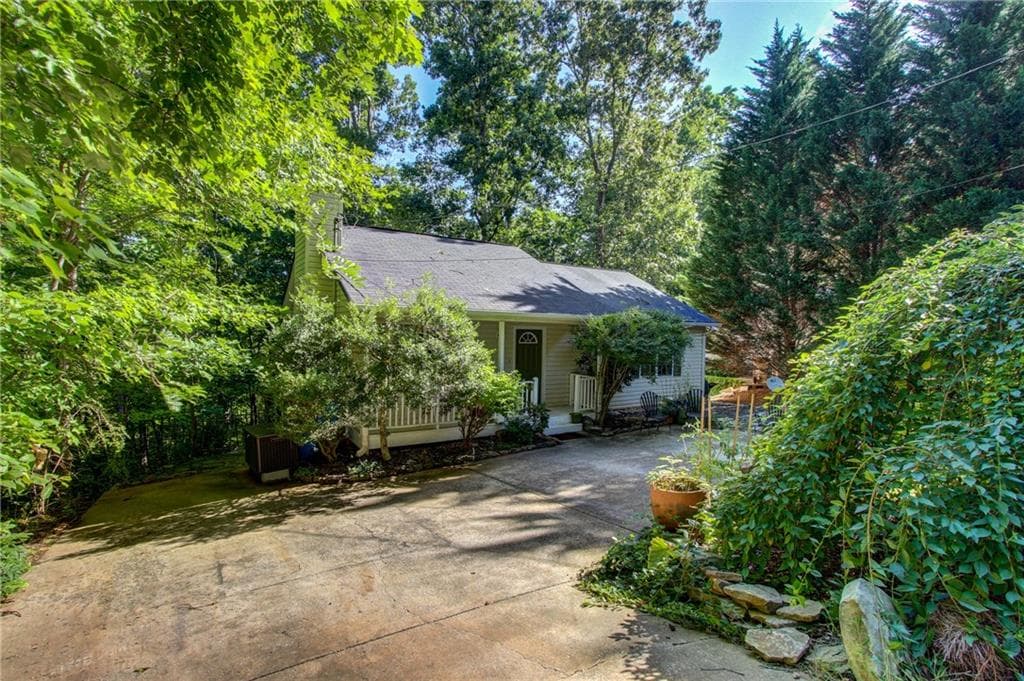 6470 Crooked O Trail, Gainesville, GA 30506 — most recent listing photo