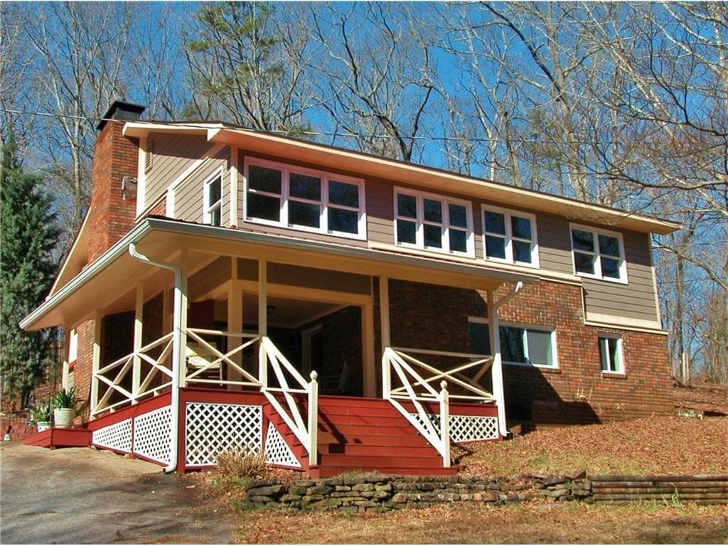 2 bedroom, 1,640 sq ft single family residence sold at 238 SHORE Drive, Dahlonega, GA 30533