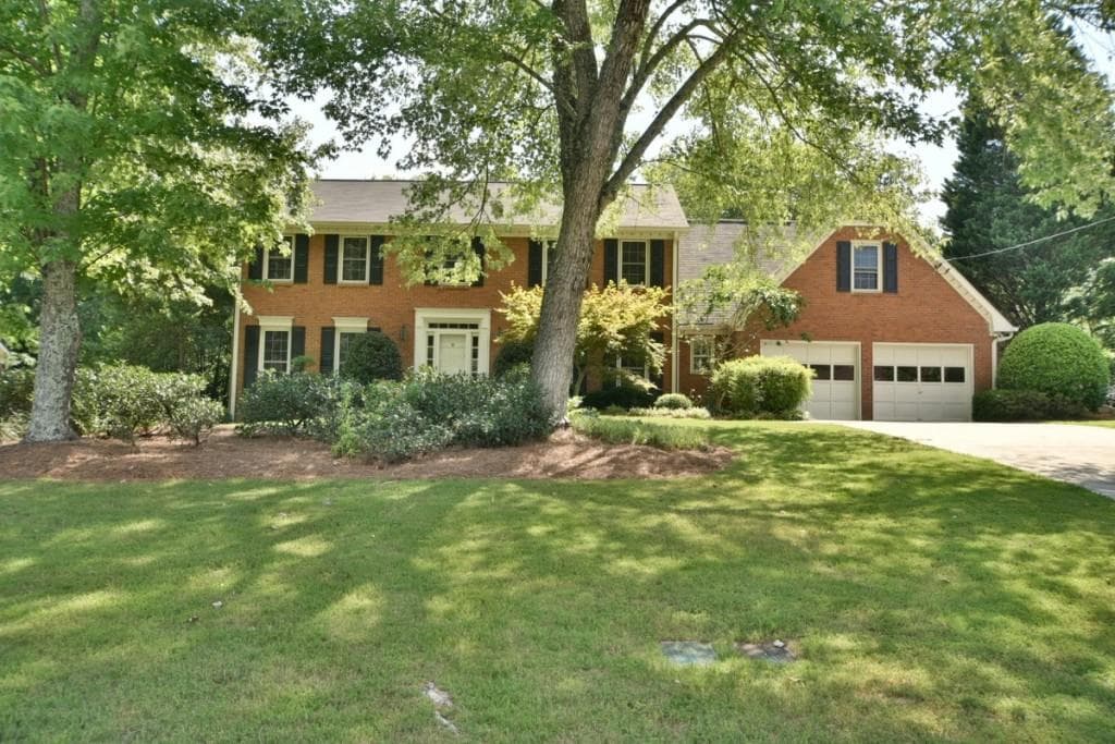 4042 Glen Meadow Drive, Peachtree Corners, GA 30092 — most recent listing photo
