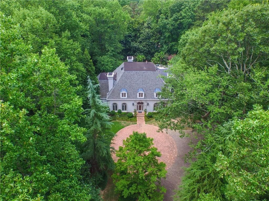 5040 Northside Drive, Sandy Springs, GA 30327 — most recent listing photo