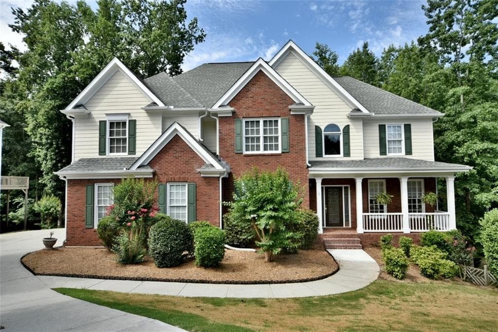 6 bedroom, 4,723 sq ft single family residence sold at 5940 Wild Timber Road, Sugar Hill, GA 30518