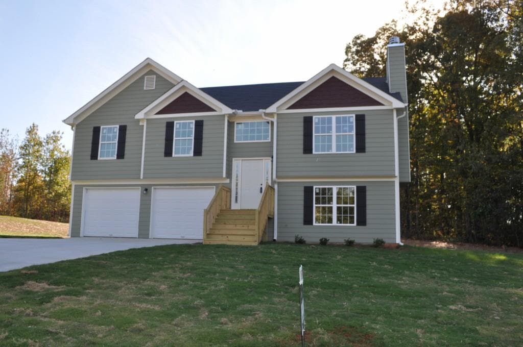 8767 Moss Hill Drive, Clermont, GA 30527 — most recent listing photo