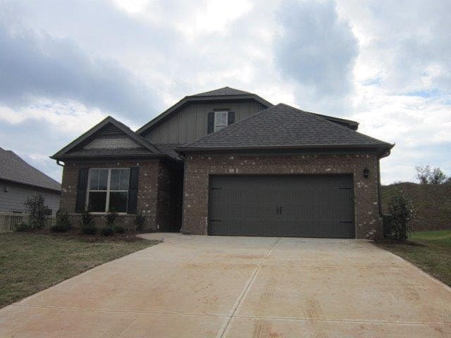 3 bedroom single family residence sold at 6945 Tybridge Street, Cumming, GA 30040