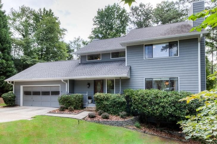 4 bedroom, 2,028 sq ft single family residence sold at 8070 Meadowsweet Trace, Roswell, GA 30076
