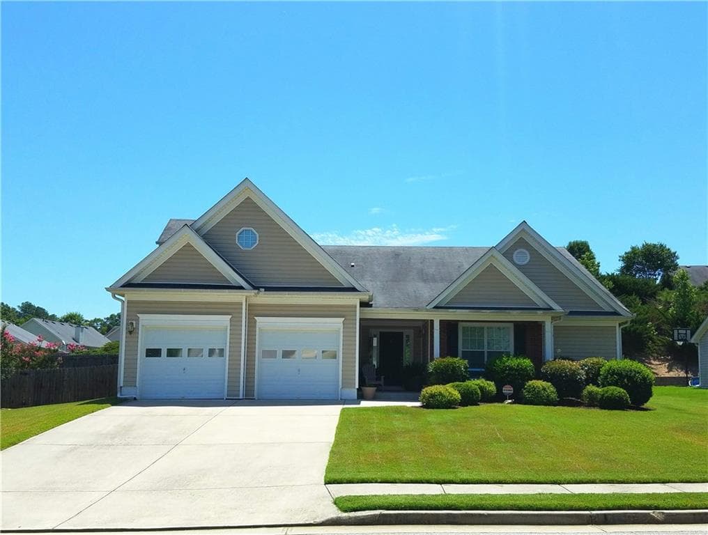4 bedroom, 2,378 sq ft single family residence sold at 1910 CHARLESTON OAK Circle, Lawrenceville, GA 30043
