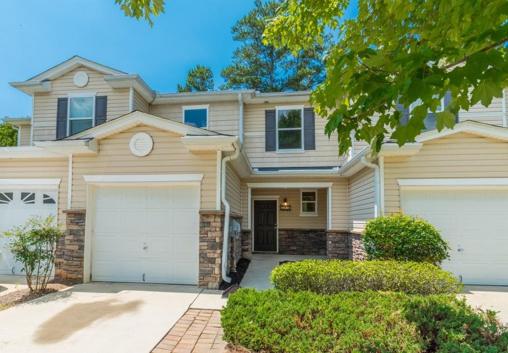 3 bedroom, 1,452 sq ft townhouse sold at 503 Rendezvous Road 503, Acworth, GA 30102