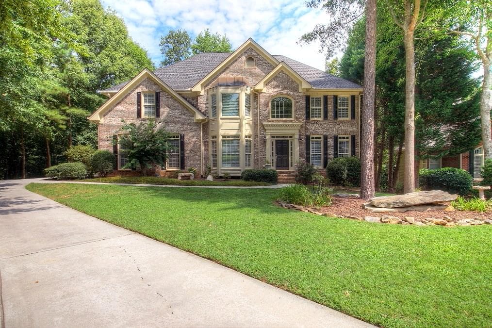 5 bedroom, 4,401 sq ft single family residence sold at 1309 Carrington Way, Lawrenceville, GA 30044