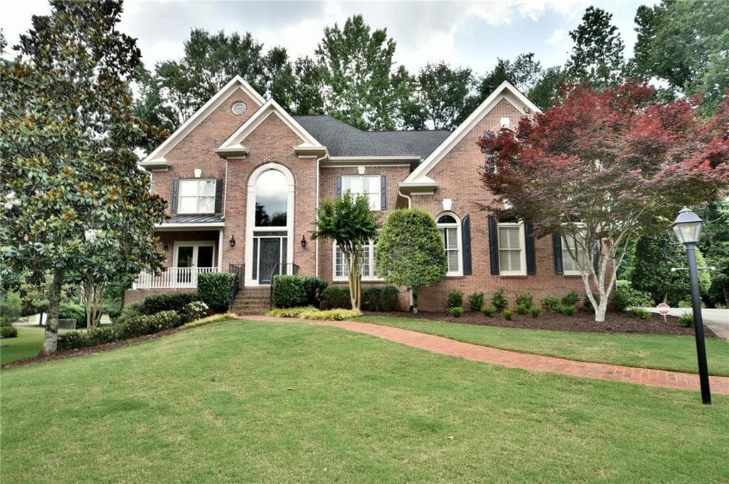 6 bedroom, 5,768 sq ft single family residence sold at 275 Seale Lane, Alpharetta, GA 30022