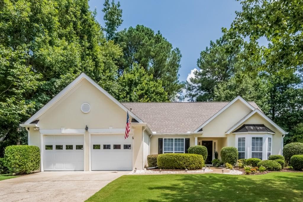 3 bedroom, 1,749 sq ft single family residence sold at 148 Clubhouse Drive, Kennesaw, GA 30144