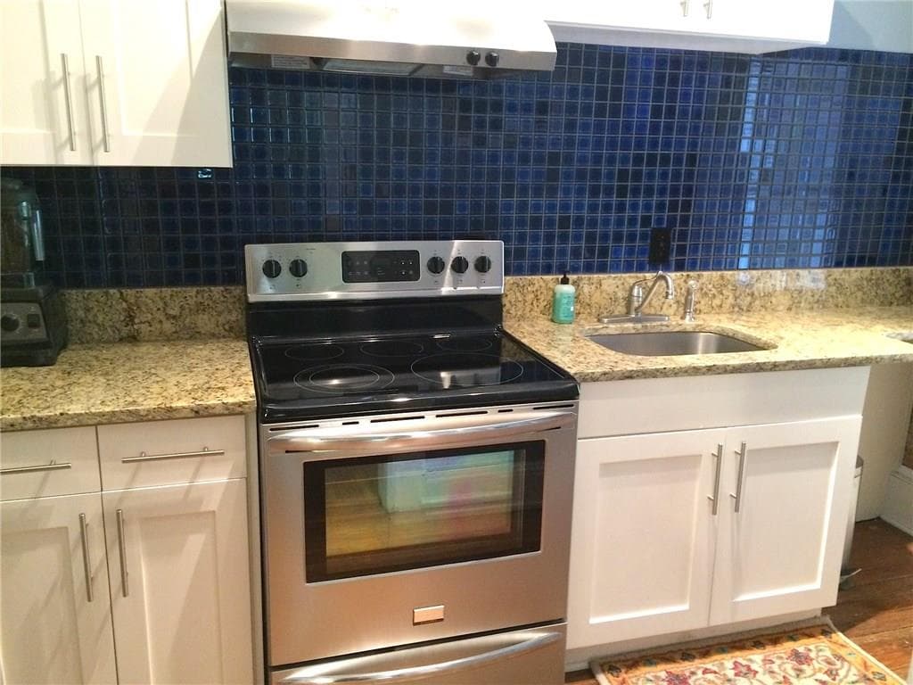1 bedroom, 730 sq ft condominium sold at 685 Argonne Avenue 4, Atlanta, GA 30308