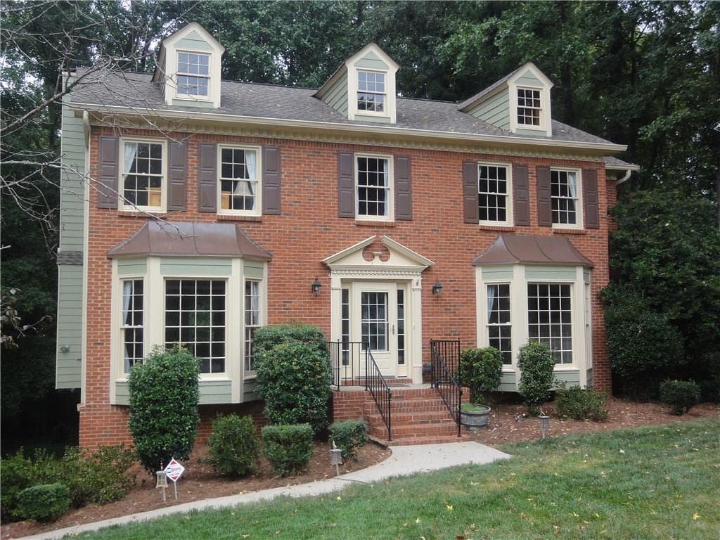 4 bedroom, 2,558 sq ft single family residence sold at 1951 Furlong Run, Lawrenceville, GA 30043