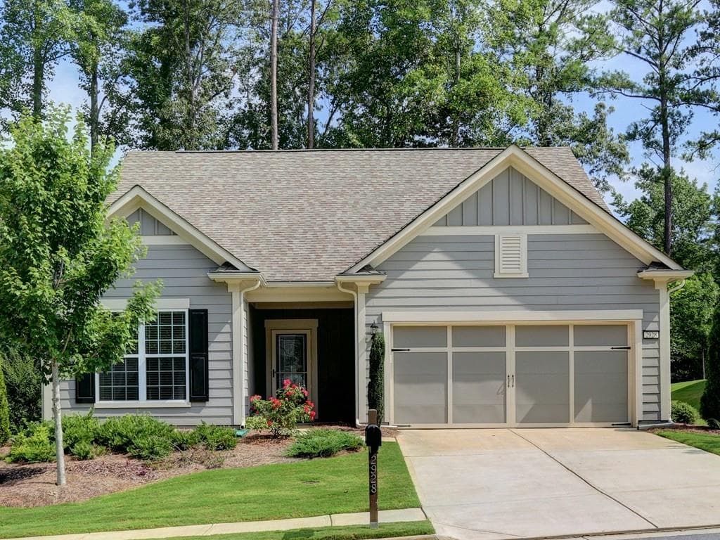 3 bedroom, 2,040 sq ft single family residence sold at 2928 Goldfinch Circle, Marietta, GA 30066