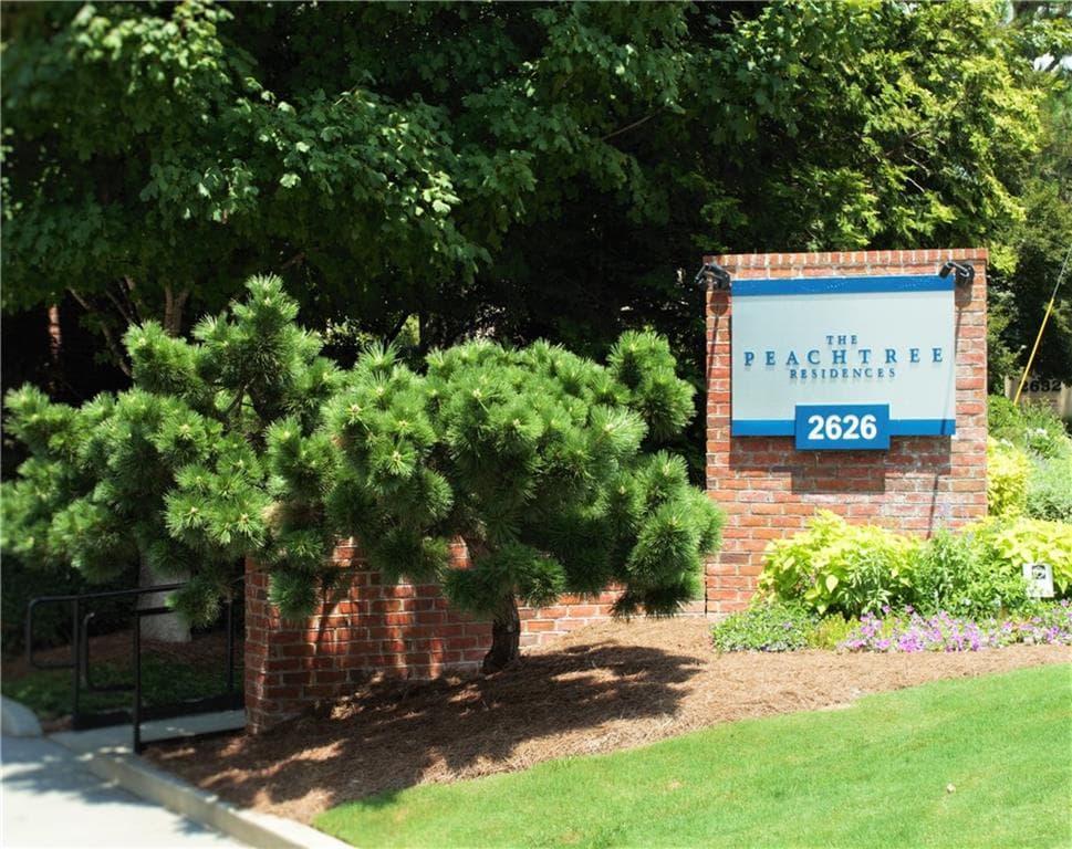 1 bedroom, 947 sq ft condominium sold at 2626 Peachtree Road 1208, Atlanta, GA 30305