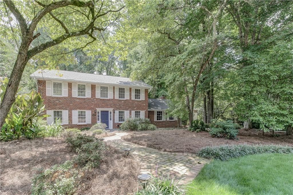 5 bedroom, 3,520 sq ft single family residence sold at 2187 Shasta Way, Atlanta, GA 30345